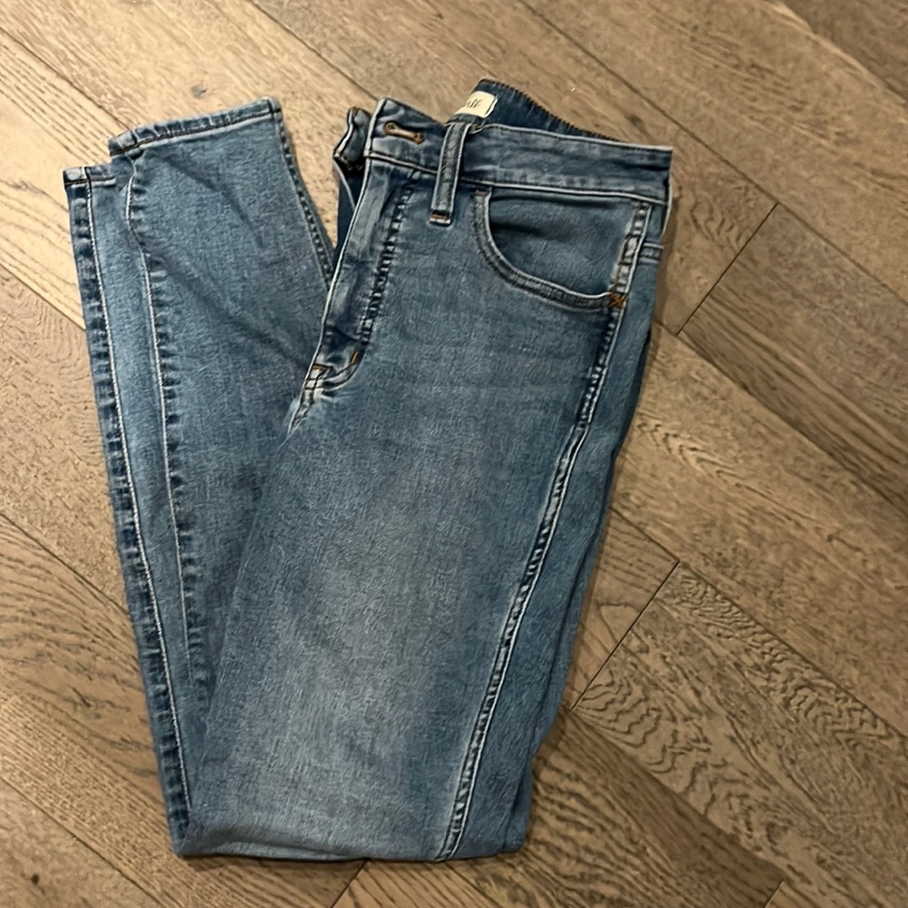 Tall curvy Roadtripper Authentic Skinny Jeans in Conroe Wash